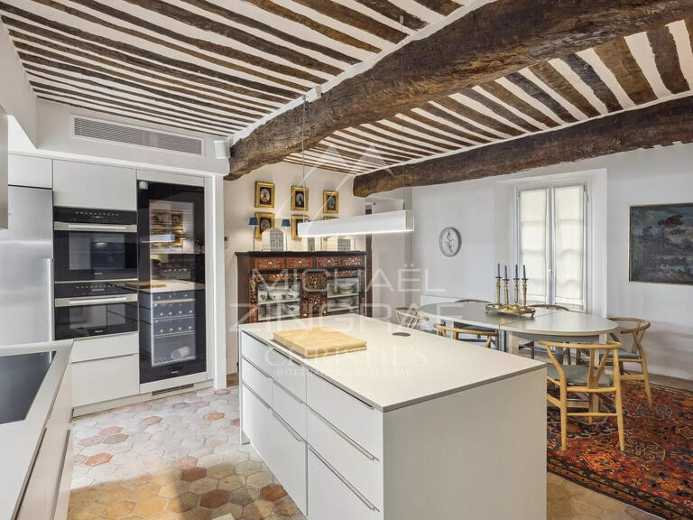 Appartement Châteauneuf-Grasse - 6 chambres - 394m²