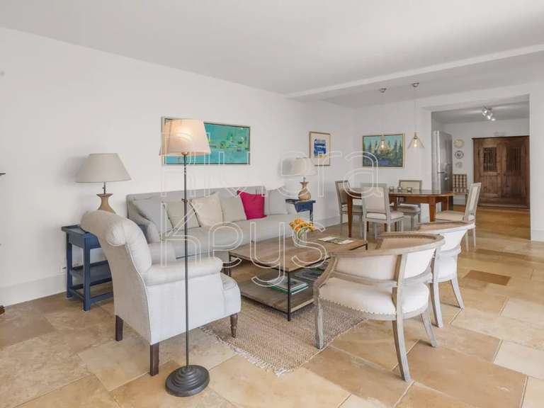 Appartement Châteauneuf-Grasse - 2 chambres - 106m²