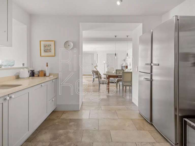 Appartement Châteauneuf-Grasse - 2 chambres - 106m²