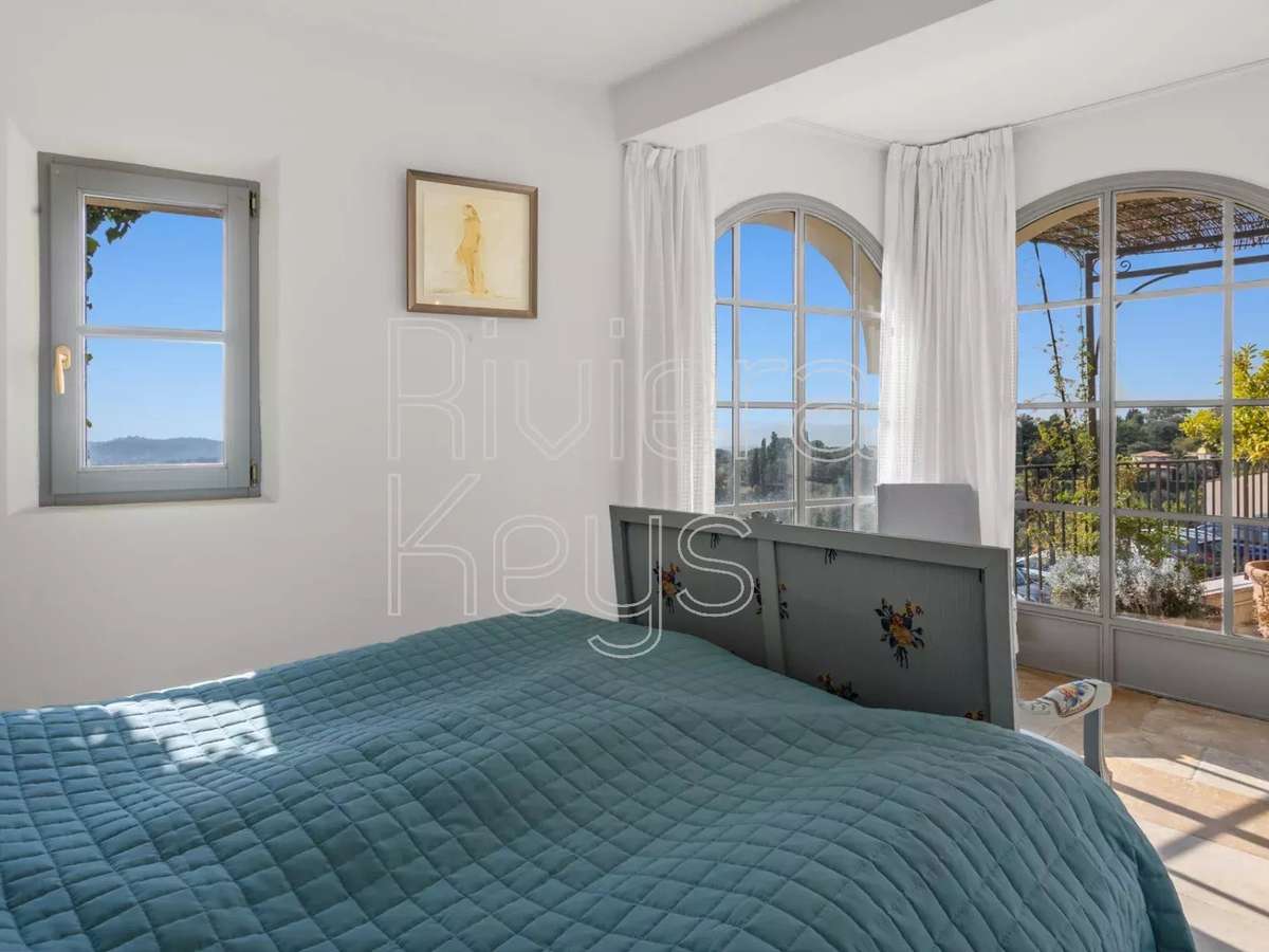 Apartment Châteauneuf-Grasse