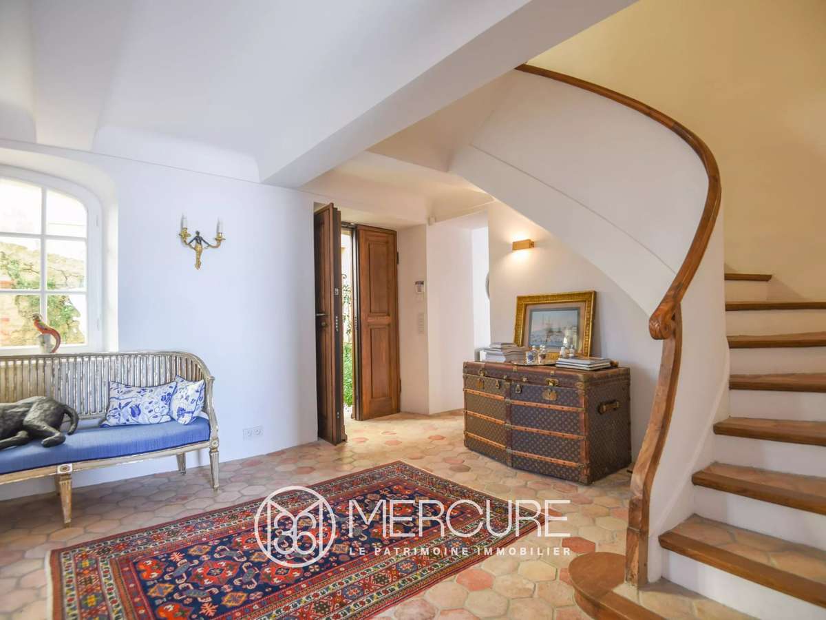 Apartment Châteauneuf-Grasse