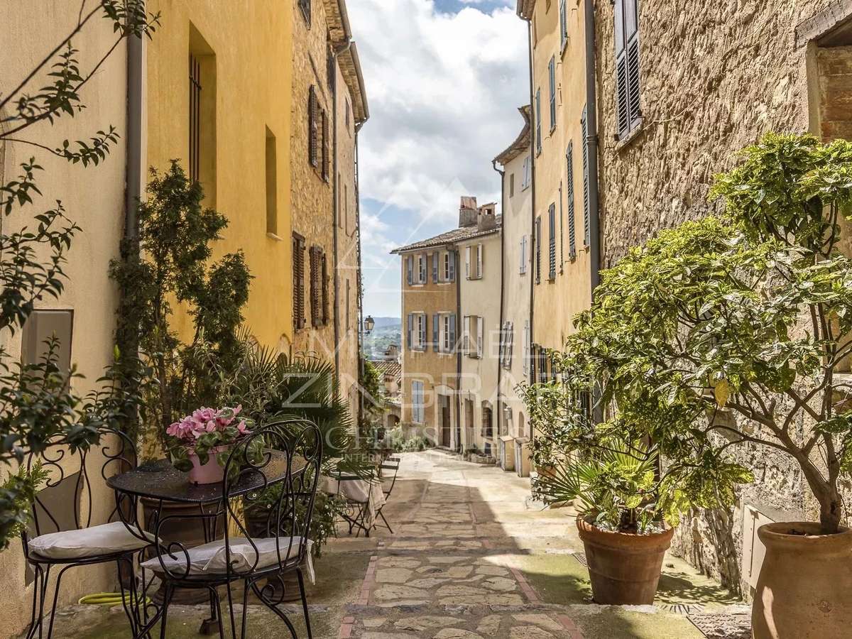 Appartement Châteauneuf-Grasse