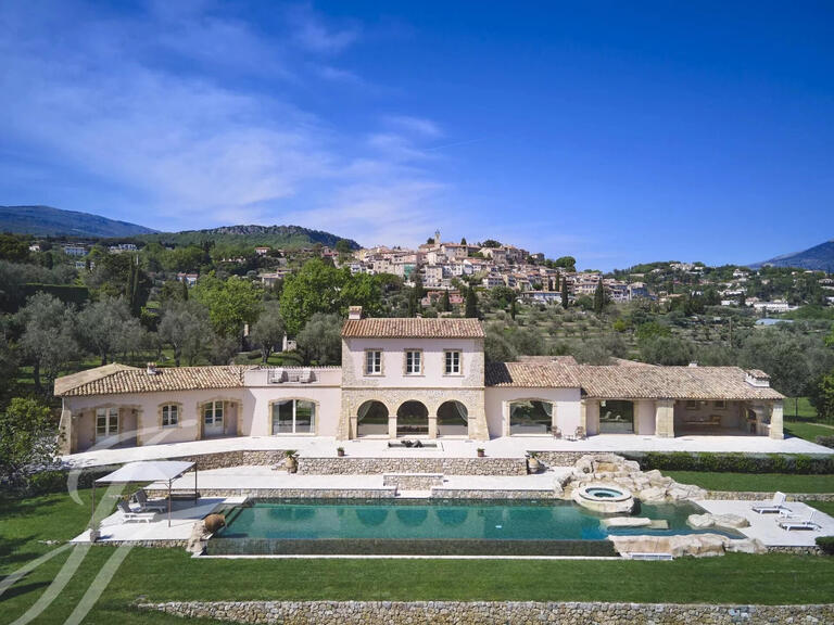 Vente Maison Châteauneuf-Grasse - 5 chambres