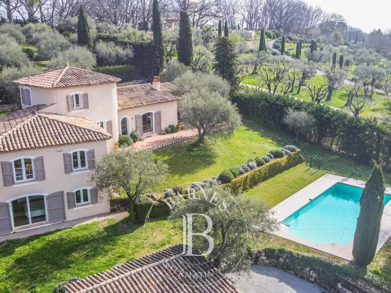Sale House Châteauneuf-Grasse - 5 bedrooms