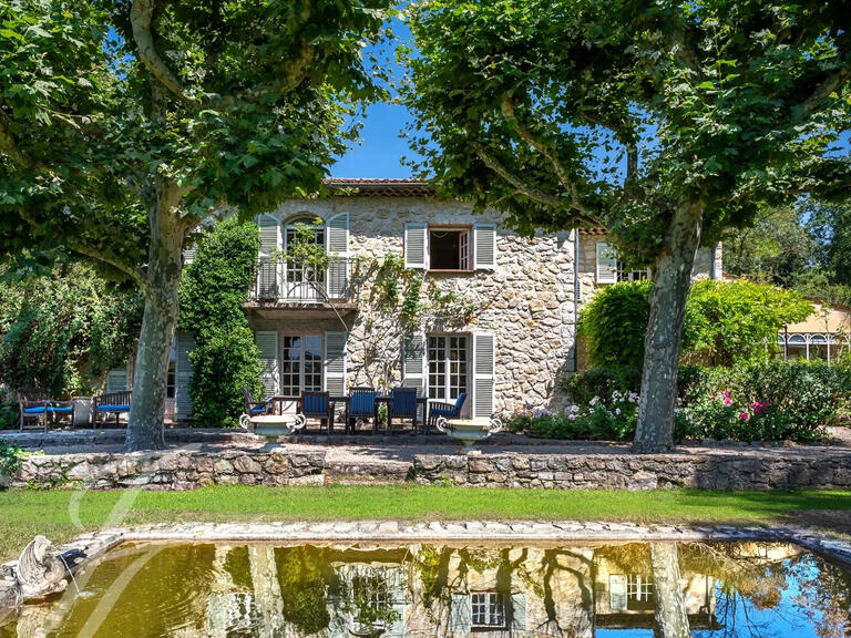 Maison Châteauneuf-Grasse - 8 chambres - 430m²