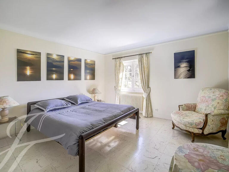 Maison Châteauneuf-Grasse - 8 chambres - 430m²