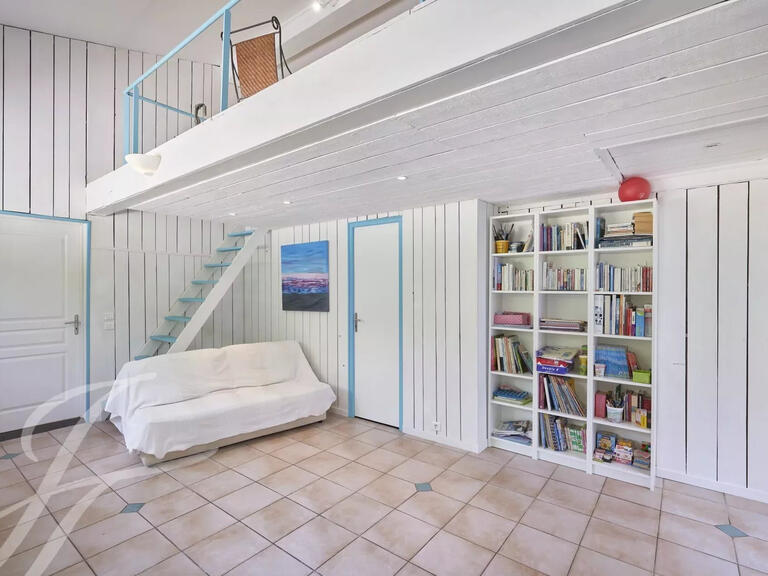 Maison Châteauneuf-Grasse - 4 chambres - 281m²