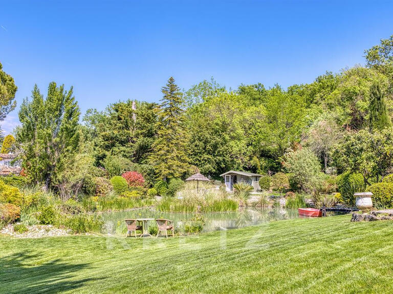 Maison Châteauneuf-Grasse - 6 chambres - 363m²