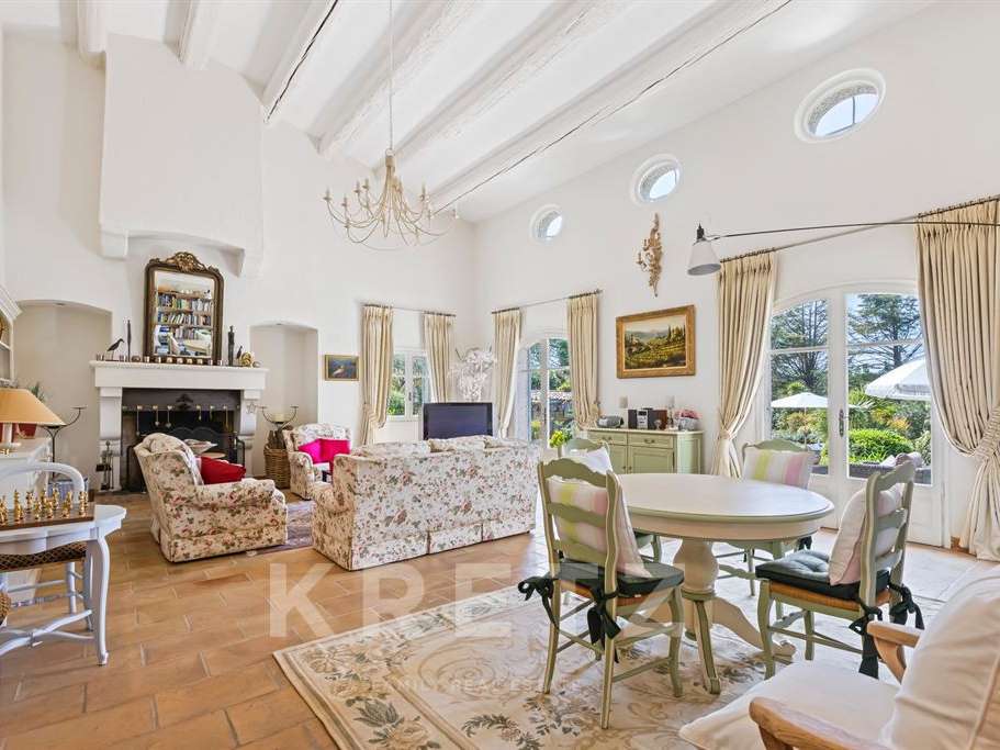 House Châteauneuf-Grasse