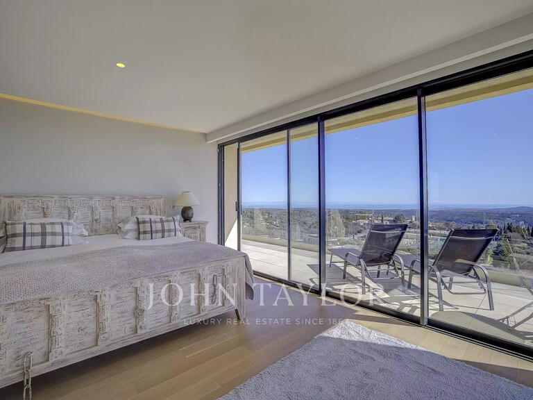 Maison Châteauneuf-Grasse - 5 chambres - 560m²