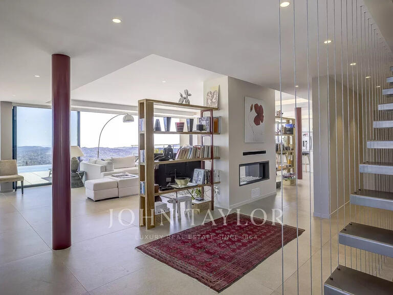Maison Châteauneuf-Grasse - 5 chambres - 560m²