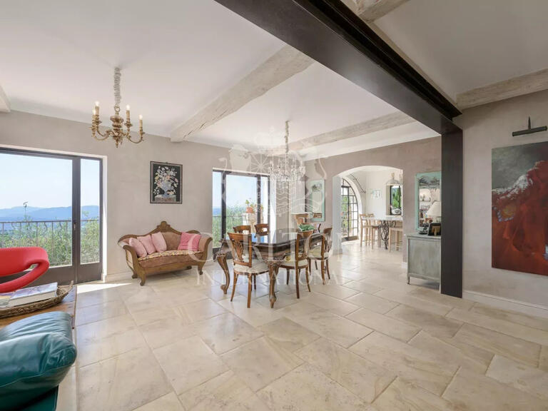 Maison Châteauneuf-Grasse - 5 chambres - 250m²