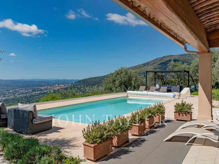 Maison Châteauneuf-Grasse - 5 chambres - 284m²
