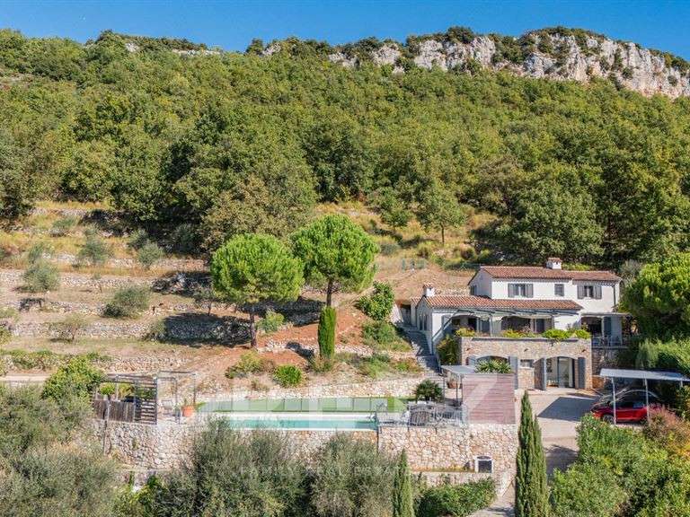 Maison avec Vue sur mer Châteauneuf-Grasse - 5 chambres - 200m²