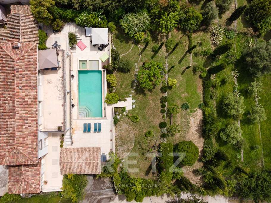 House Châteauneuf-Grasse