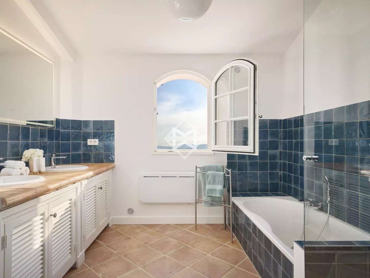 House Châteauneuf-Grasse