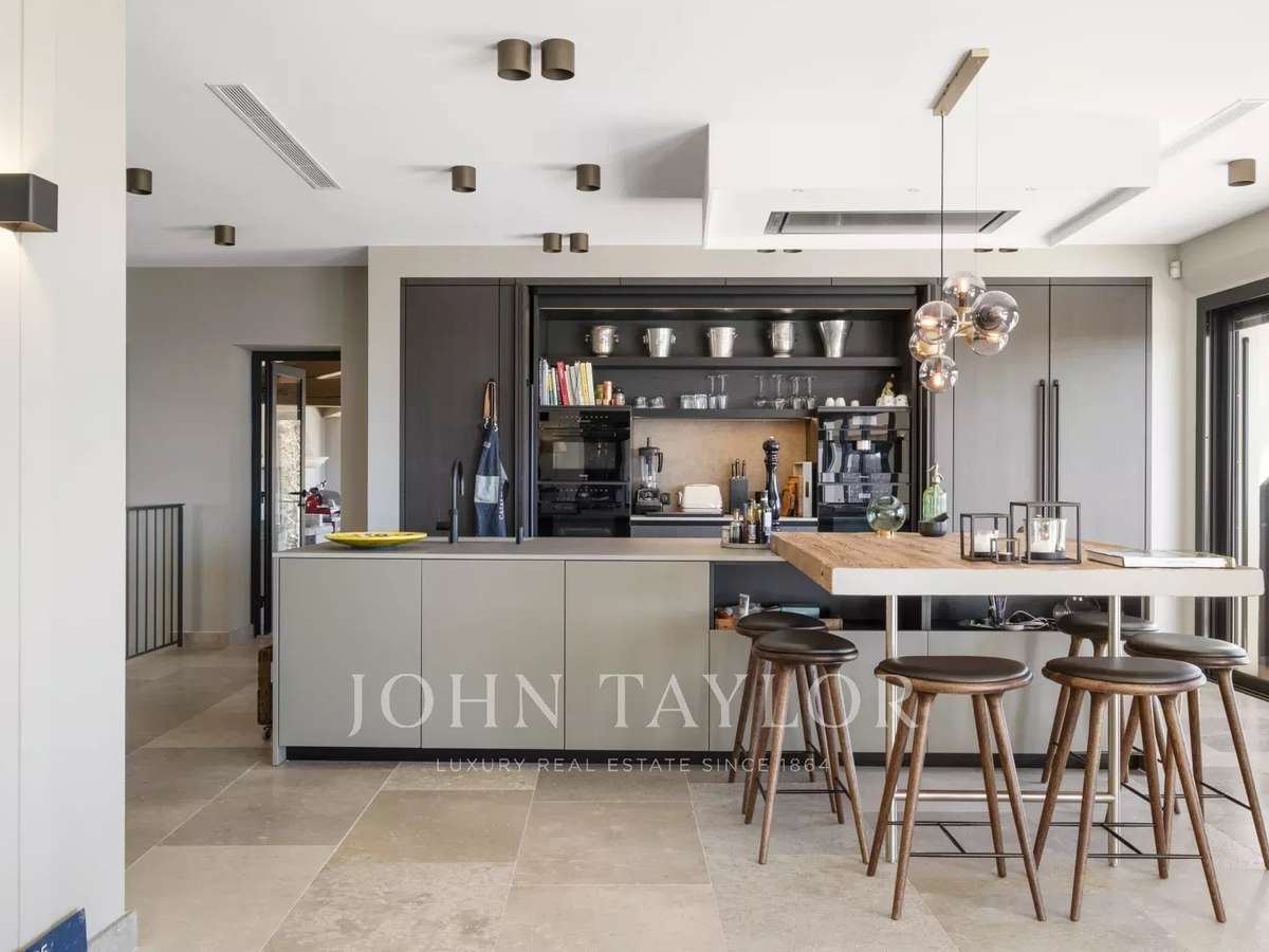 House Châteauneuf-Grasse