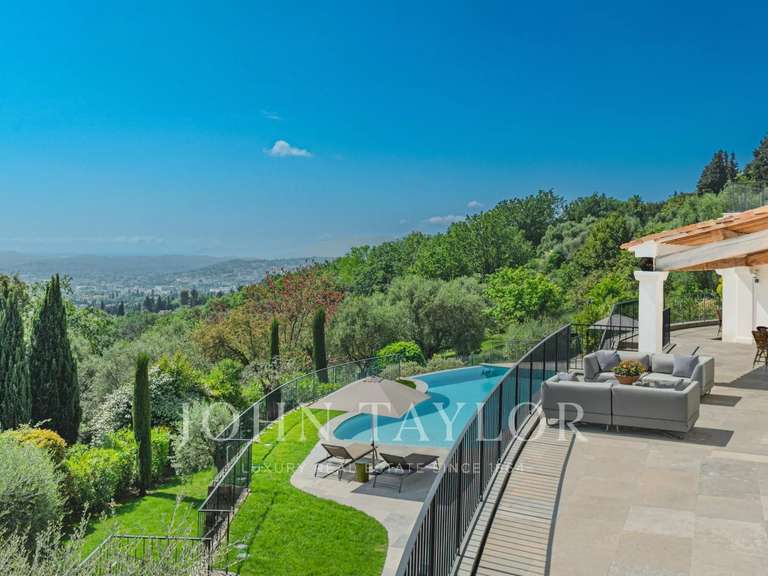 Maison Châteauneuf-Grasse - 5 chambres - 730m²