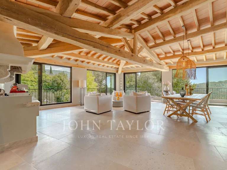 Maison Châteauneuf-Grasse - 5 chambres - 730m²