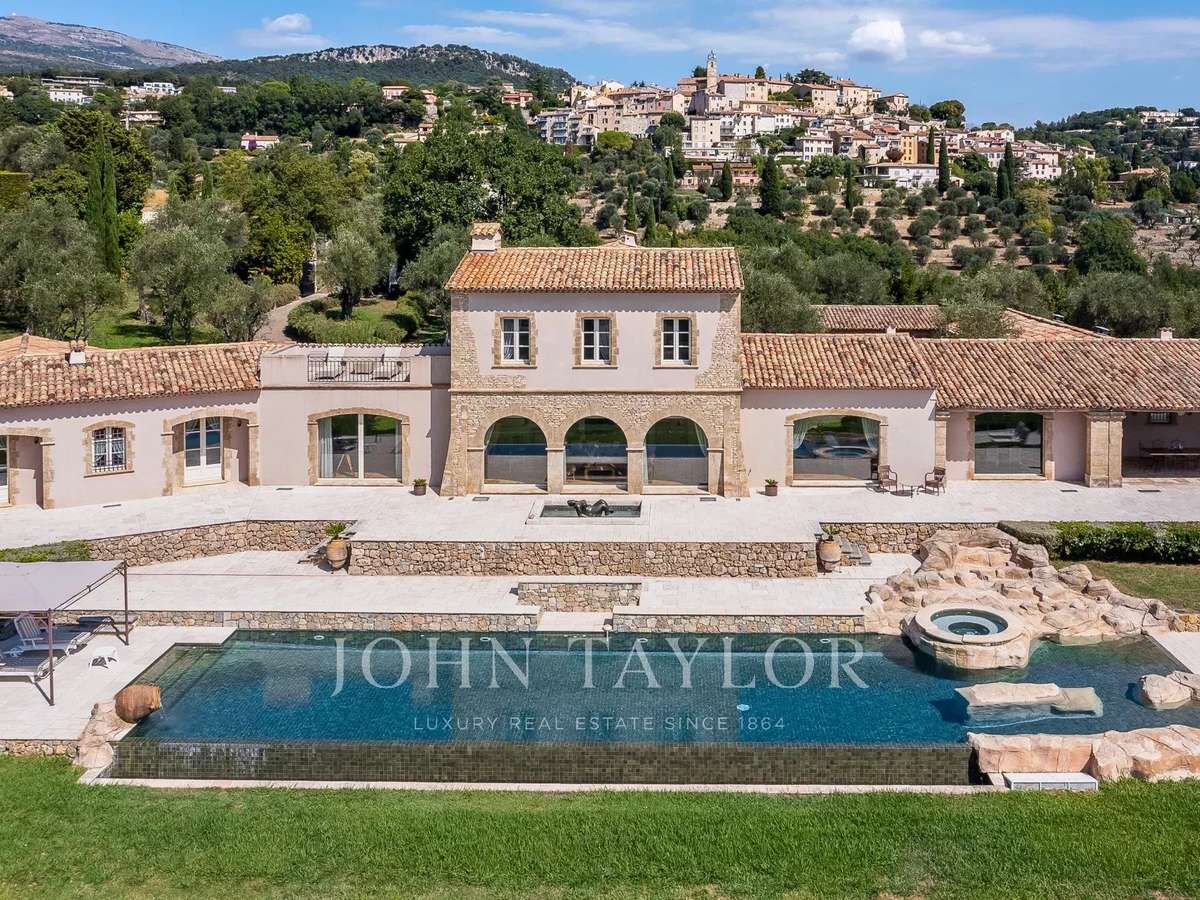 House Châteauneuf-Grasse