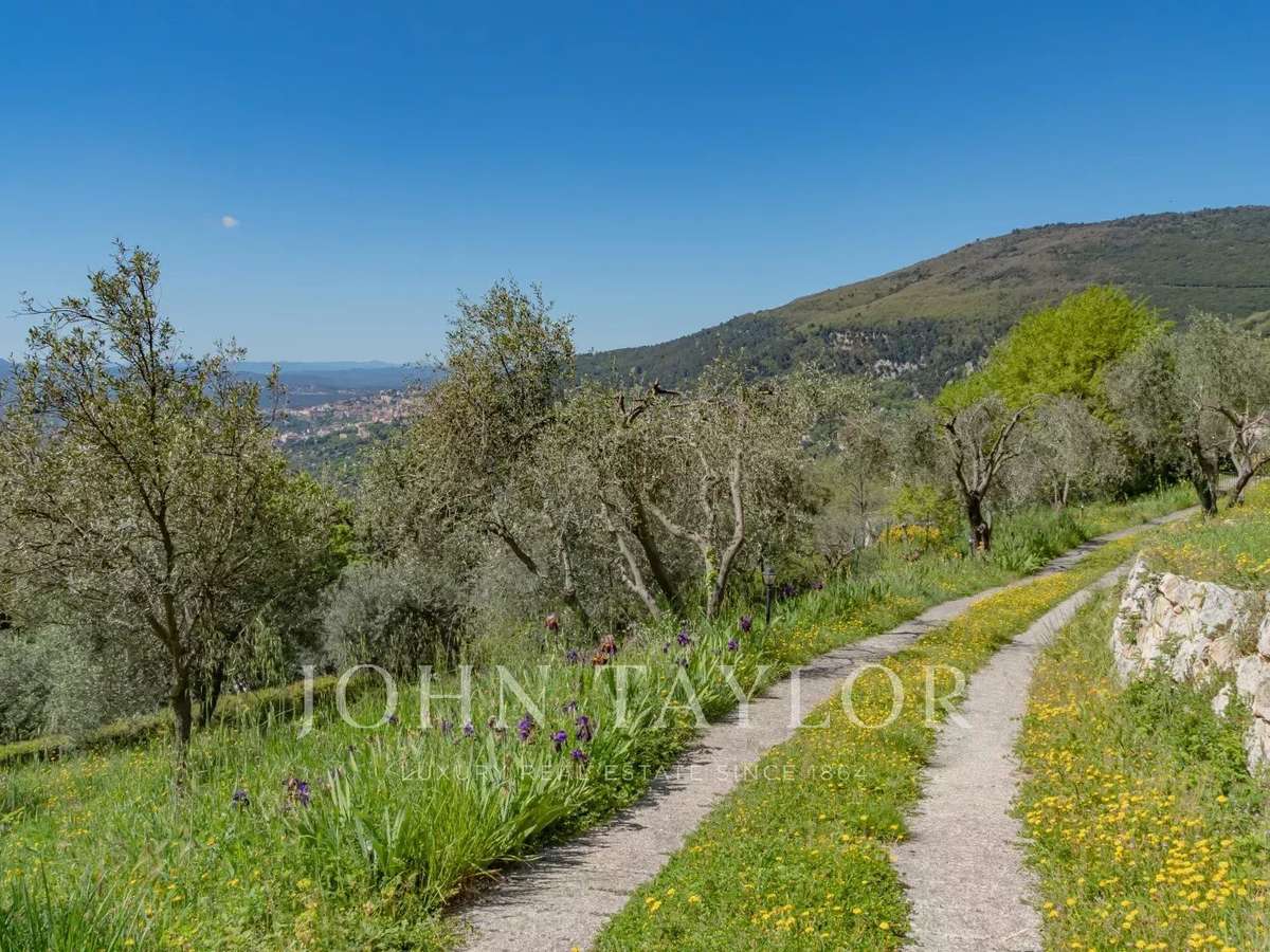 House Châteauneuf-Grasse