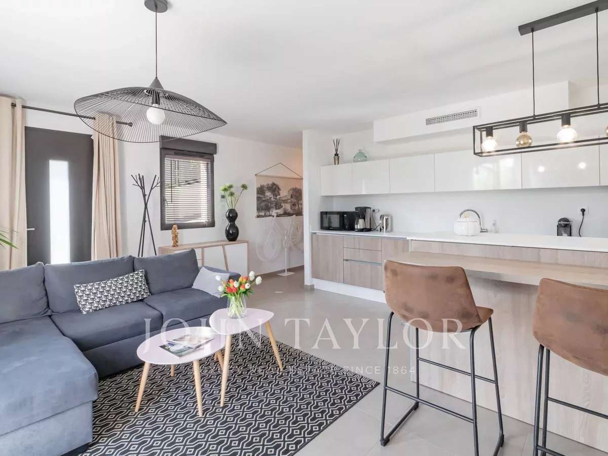 House Châteauneuf-Grasse