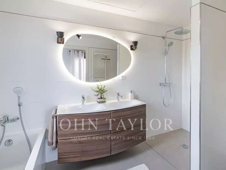 Maison avec Vue sur mer Châteauneuf-Grasse - 5 chambres - 281m²