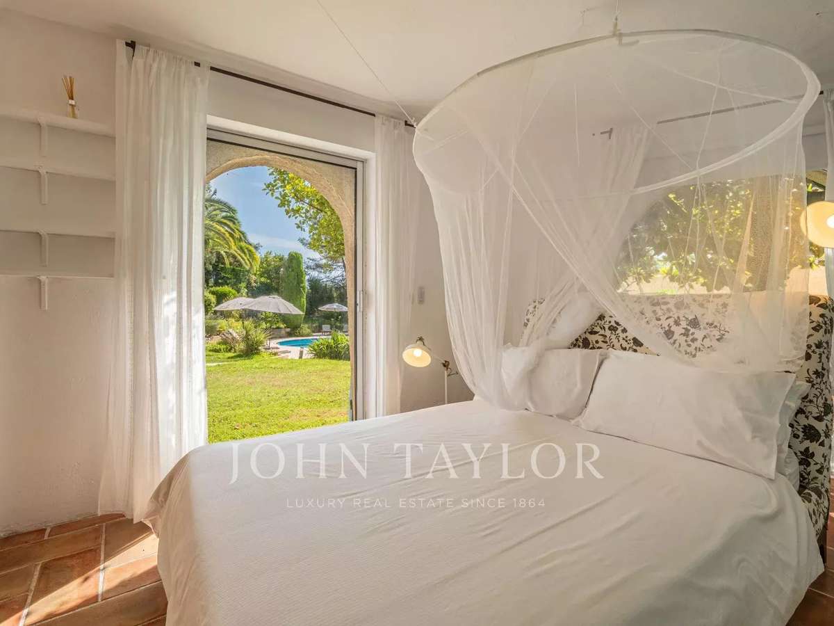 House Châteauneuf-Grasse