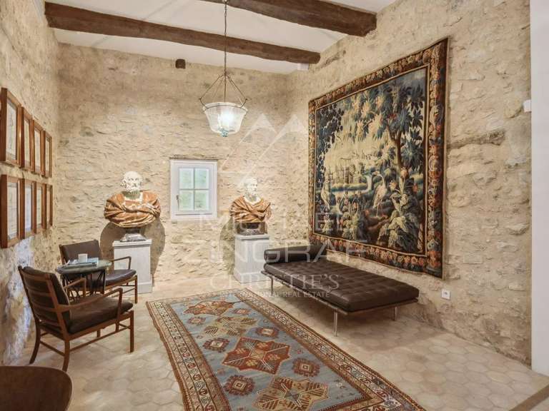 Maison Châteauneuf-Grasse - 6 chambres - 394m²