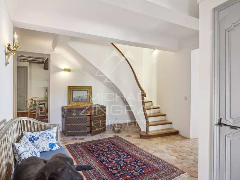 Maison Châteauneuf-Grasse - 6 chambres - 394m²