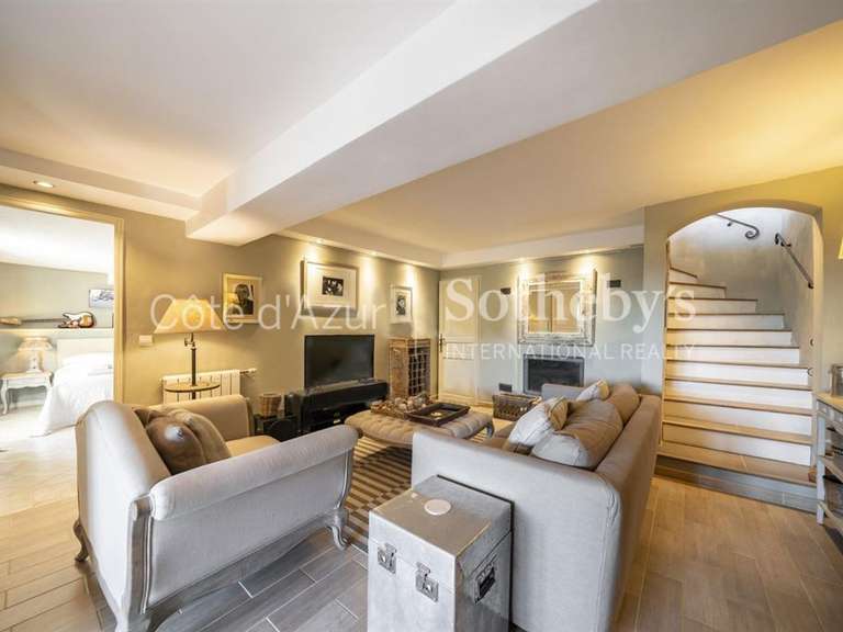 Maison Châteauneuf-Grasse - 4 chambres - 173m²