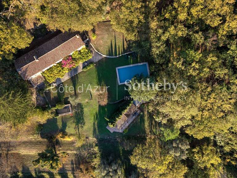 Maison Châteauneuf-Grasse - 7 chambres - 530m²