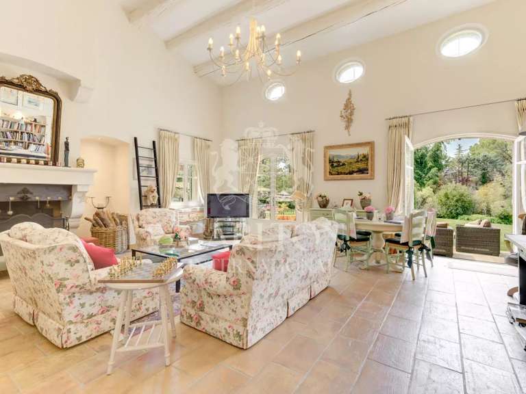 House Châteauneuf-Grasse - 6 bedrooms - 338m²