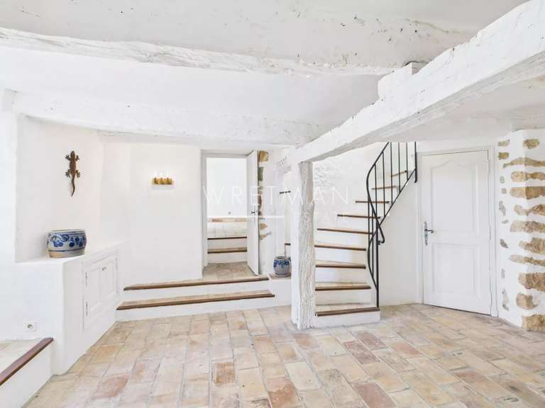 Maison Châteauneuf-Grasse - 3 chambres - 135m²