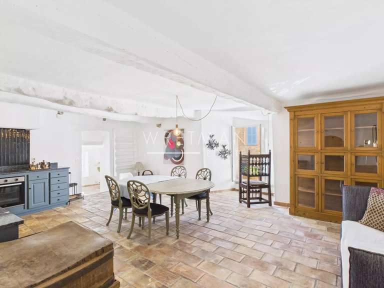 Maison Châteauneuf-Grasse - 3 chambres - 135m²