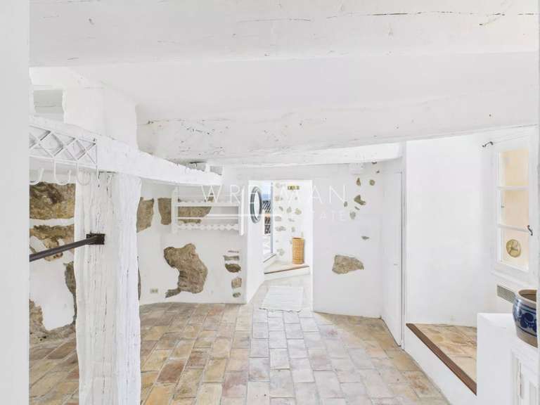 Maison Châteauneuf-Grasse - 3 chambres - 135m²