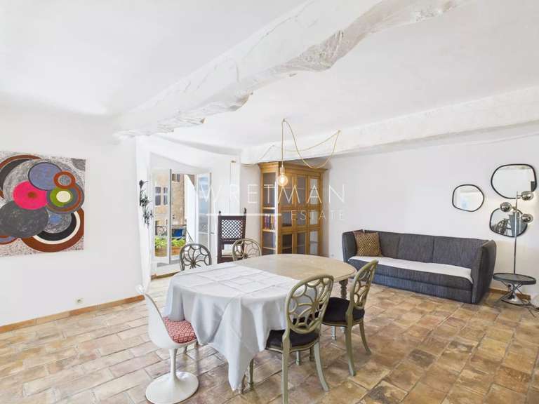 Maison Châteauneuf-Grasse - 3 chambres - 135m²