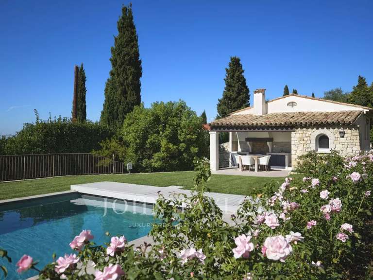 Maison Châteauneuf-Grasse - 6 chambres - 391m²