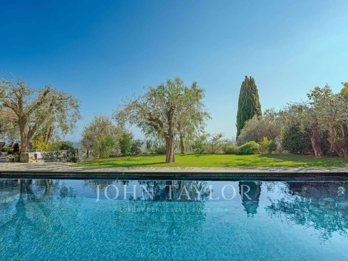 House Châteauneuf-Grasse