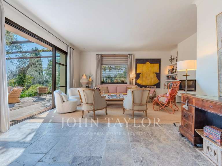 House Châteauneuf-Grasse - 4 bedrooms - 239m²