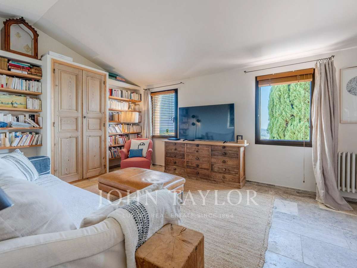 House Châteauneuf-Grasse