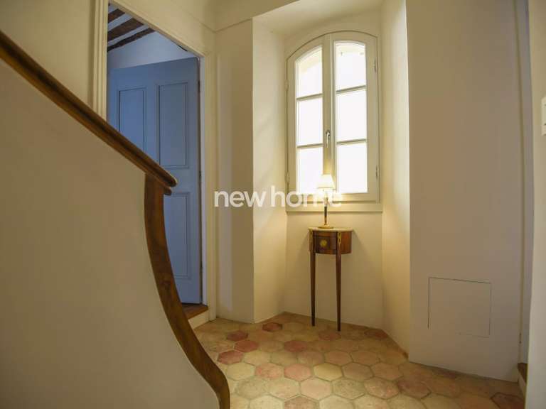 Maison Châteauneuf-Grasse - 6 chambres - 325m²