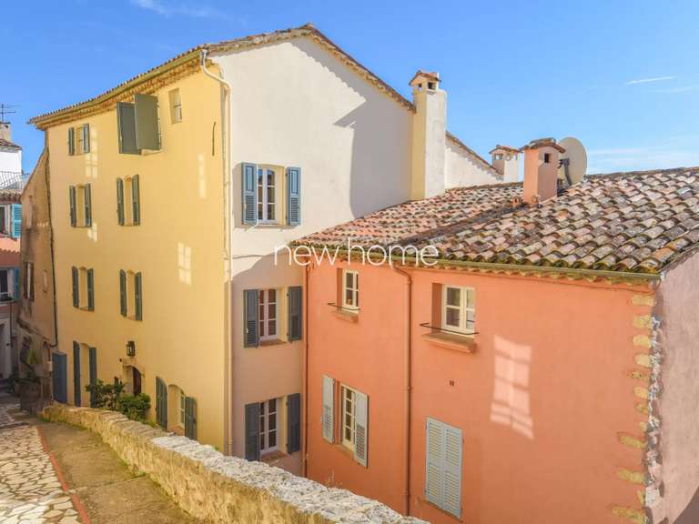 Maison Châteauneuf-Grasse - 6 chambres - 325m²