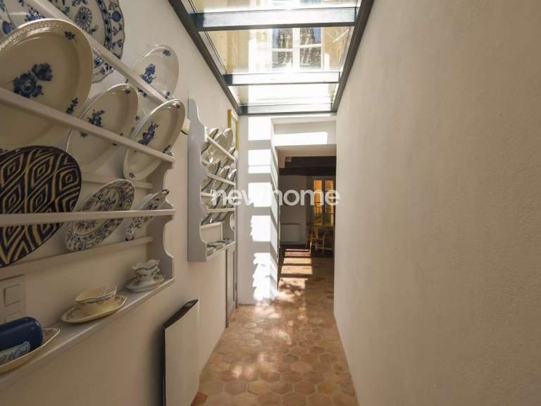 Maison Châteauneuf-Grasse - 6 chambres - 325m²