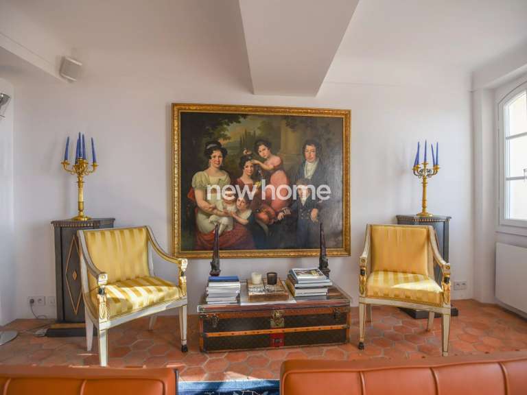 Maison Châteauneuf-Grasse - 6 chambres - 325m²