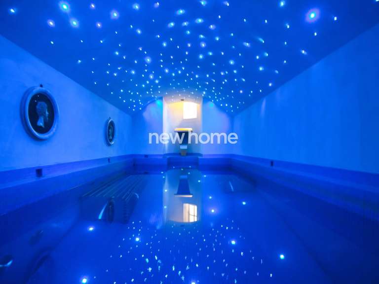 Maison Châteauneuf-Grasse - 6 chambres - 325m²