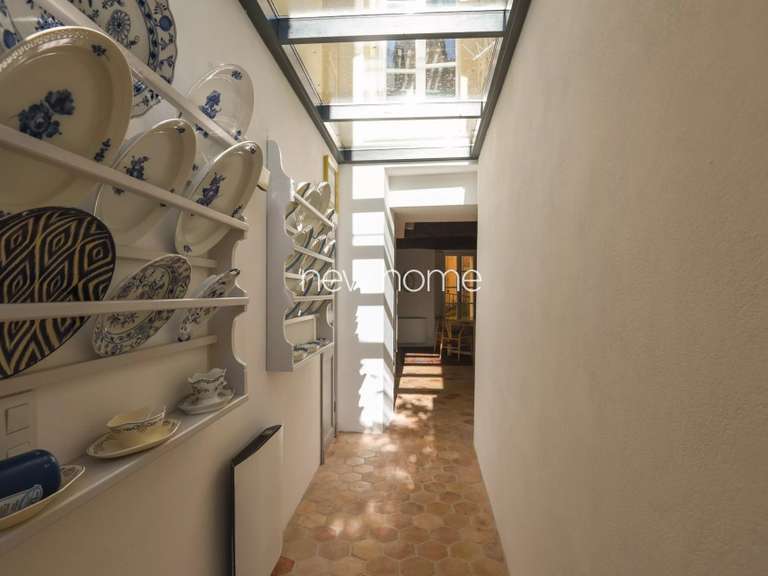 Maison Châteauneuf-Grasse - 6 chambres - 325m²