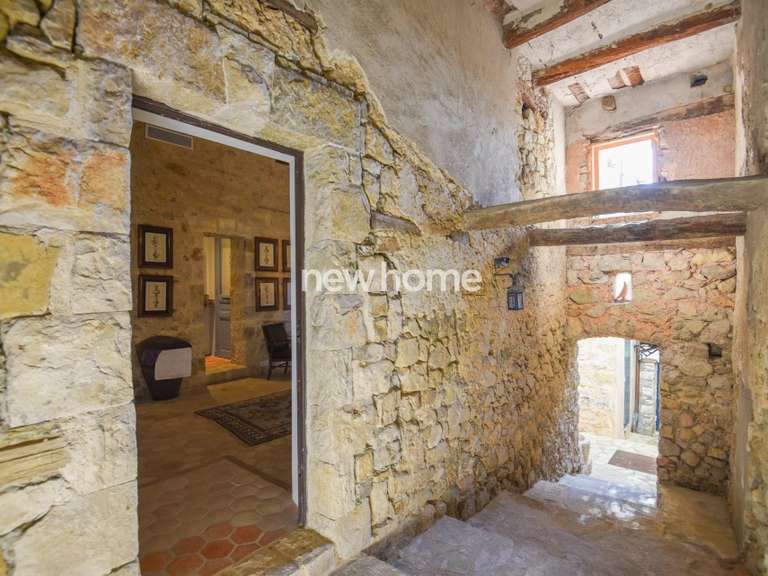 Maison Châteauneuf-Grasse - 6 chambres - 325m²