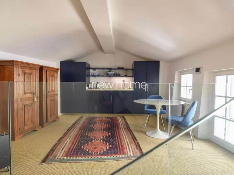 Maison Châteauneuf-Grasse - 6 chambres - 325m²