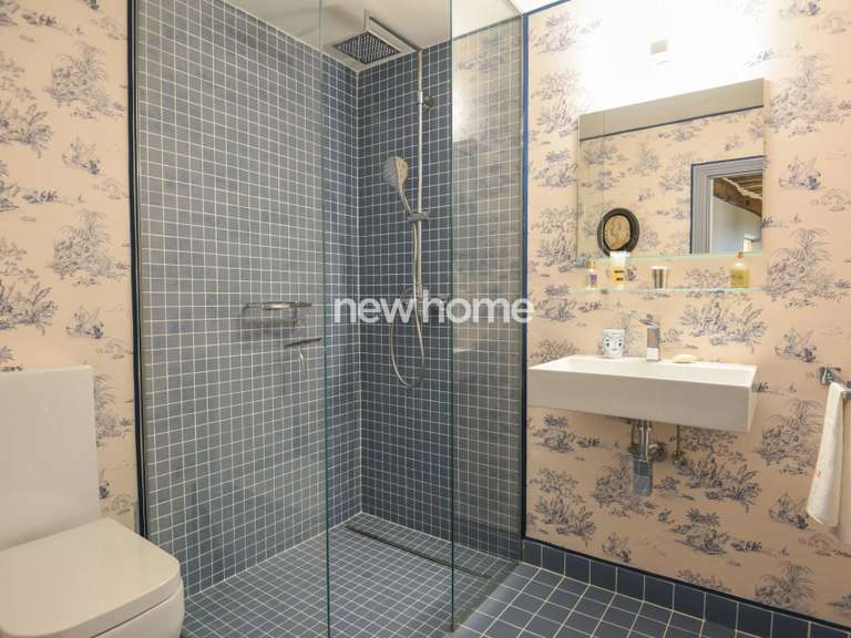 Maison Châteauneuf-Grasse - 6 chambres - 325m²